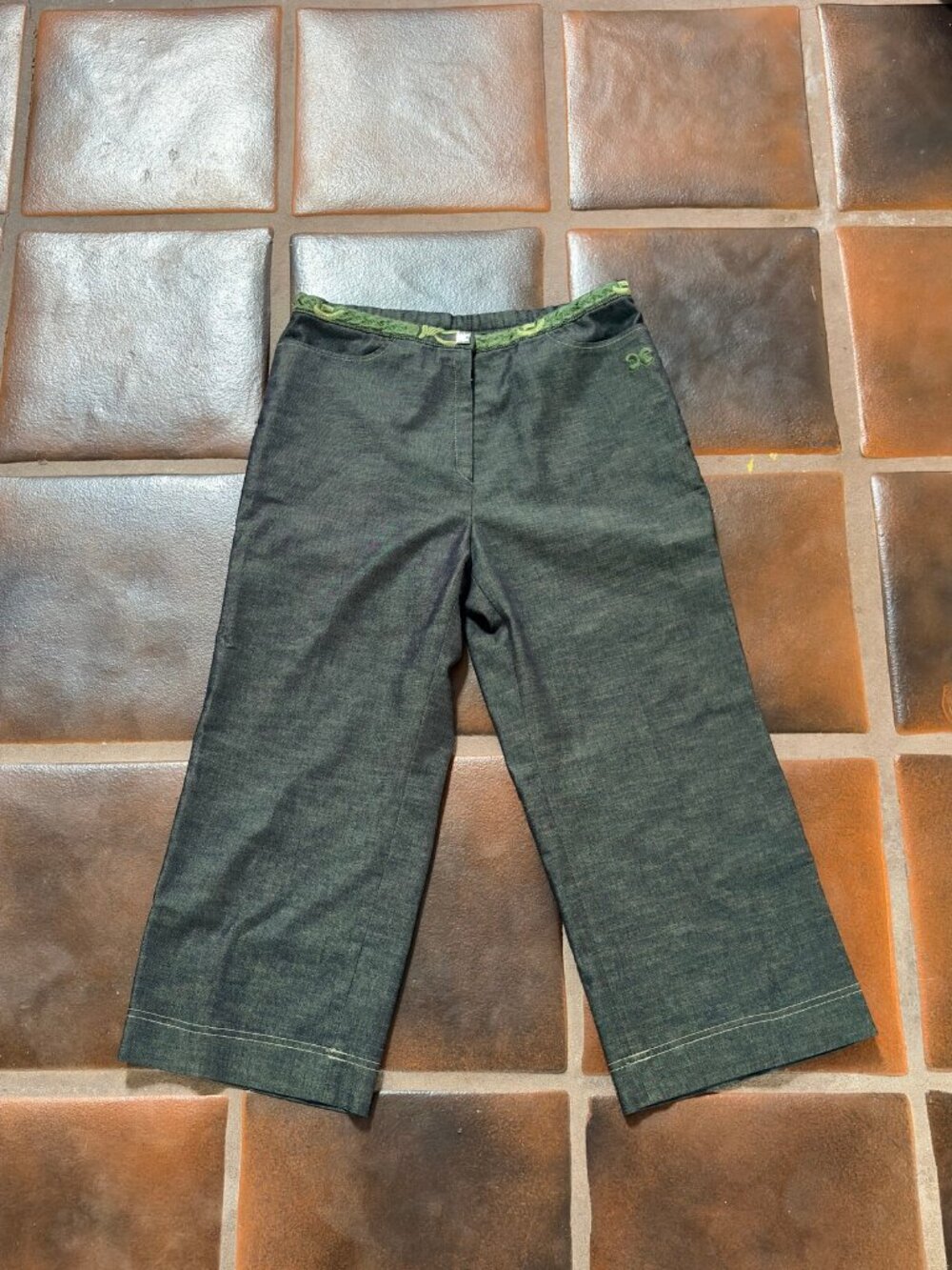 Green Braided Logo Denim Capris - Olive - Size 66 (KR)